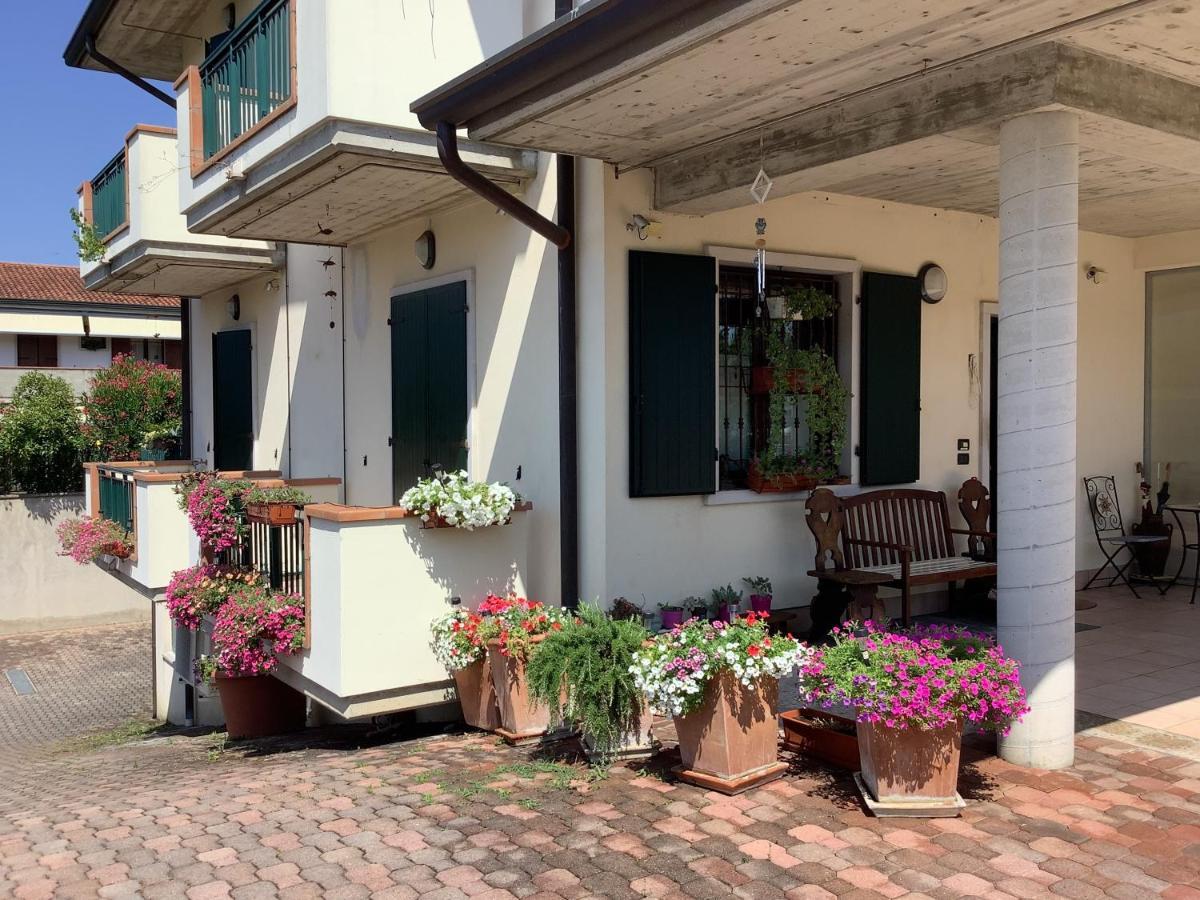 Edyshome Peschiera del Garda Exterior foto